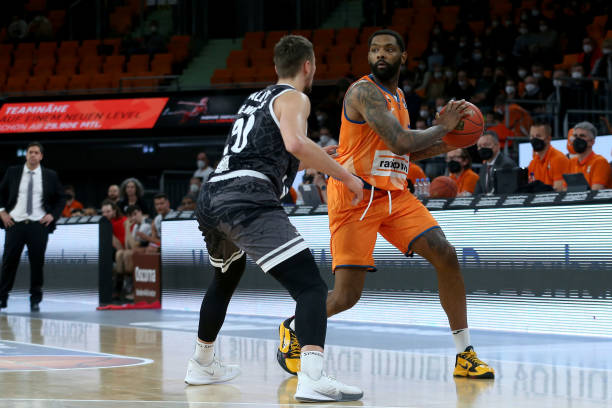 他从广州队 他从广州队