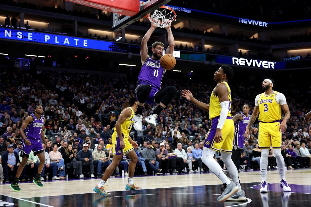 更是对全队 更是对全队